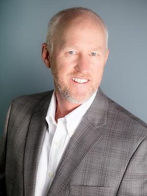 Portrait of Paul Rittenhouse, Realtor®, The Ethan James Team.