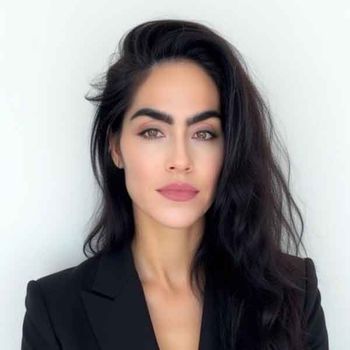 Portrait of Shanti Bringas, Agent.